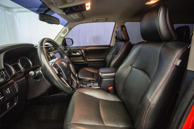 2015 Toyota 4Runner 4WD 4dr V6 TRD Pro - 22949145 - 17