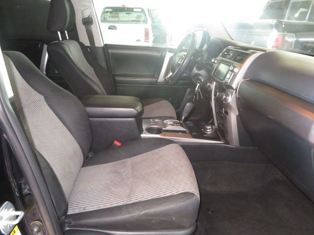2015 Toyota 4Runner 4X4 V6 4.0 EXTRA CLEAN 4RUNNER AZ TRUCK BLACK BEAUTY - 23063528 - 29