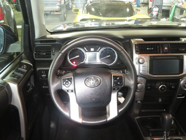 2015 Toyota 4Runner 4X4 V6 4.0 EXTRA CLEAN 4RUNNER AZ TRUCK BLACK BEAUTY - 23063528 - 34