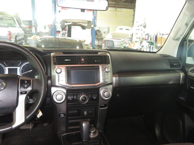 2015 Toyota 4Runner 4X4 V6 4.0 EXTRA CLEAN 4RUNNER AZ TRUCK BLACK BEAUTY - 23063528 - 35