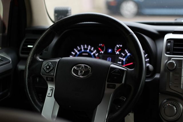 2015 Toyota 4Runner SR5 Premium - Photo 23