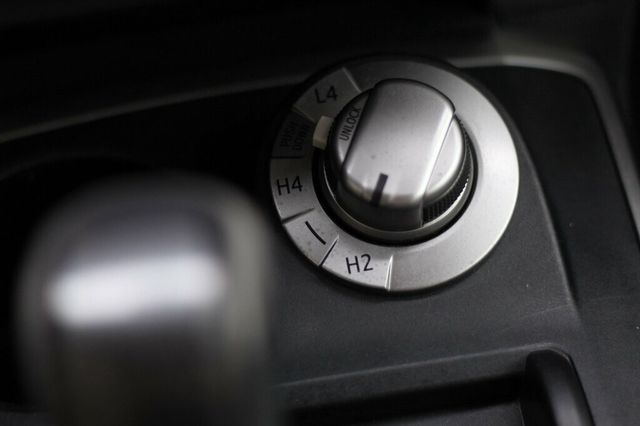 2015 Toyota 4Runner SR5 Premium - Photo 24
