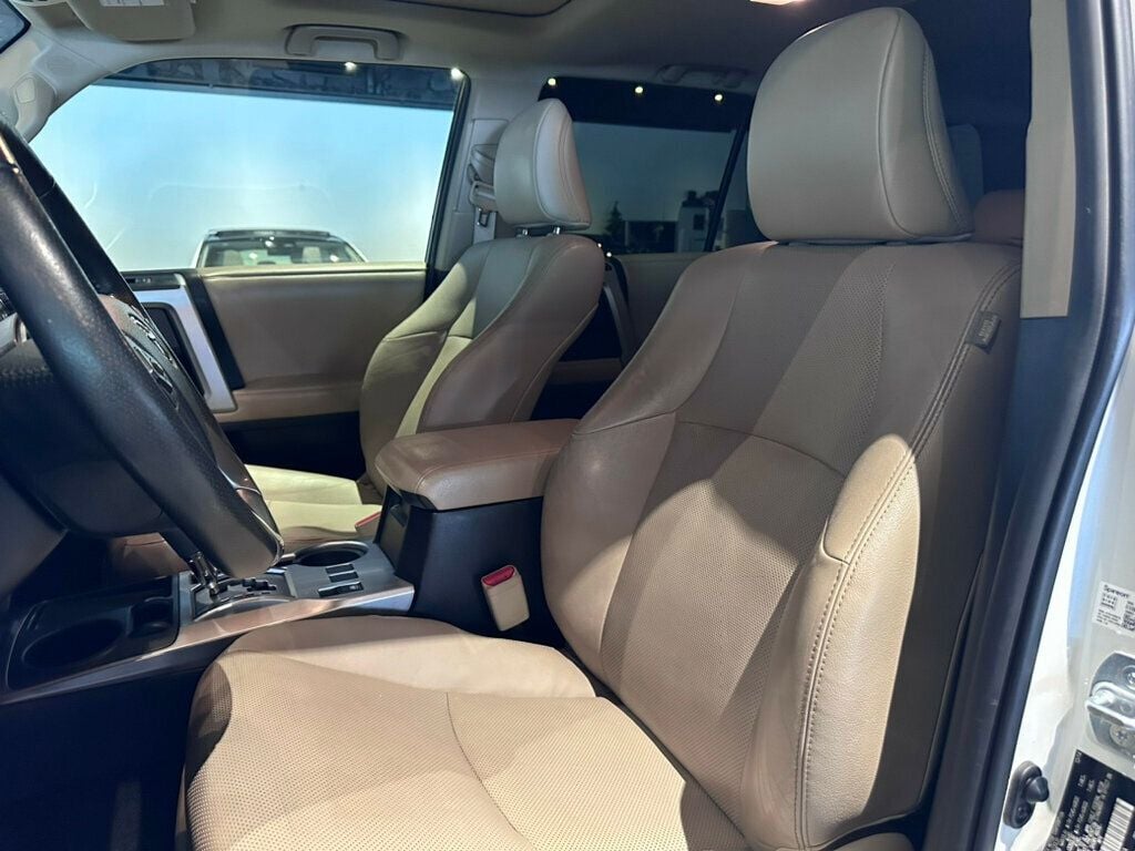 2015 Toyota 4Runner Limited/HtdSeats/Moonroof/NAV/RearSlidingGlass/8WayPwrSeats - 22770890 - 10