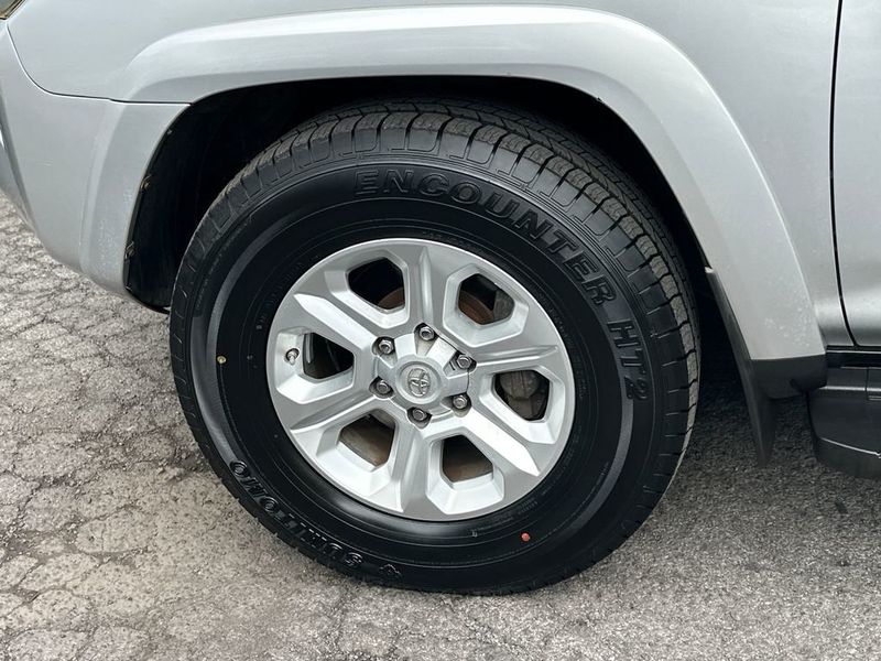 2015 Toyota 4Runner RWD 4dr V6 SR5 - 23046334 - 10