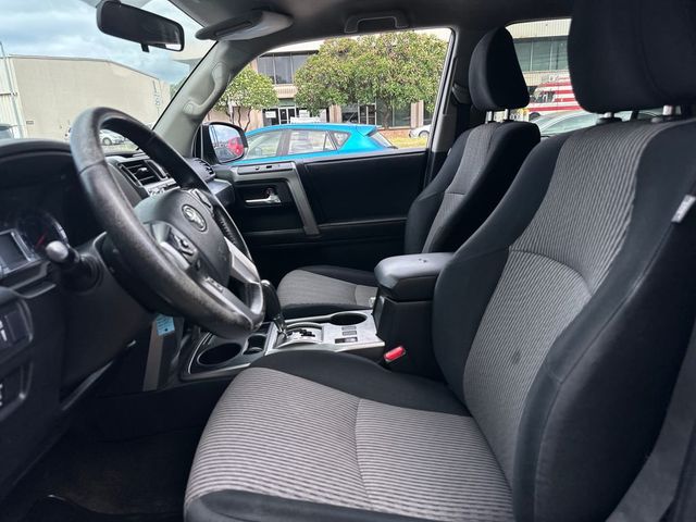 2015 Toyota 4Runner RWD 4dr V6 SR5 - 23046334 - 11