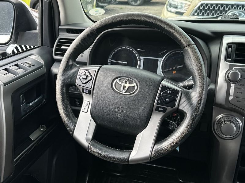 2015 Toyota 4Runner RWD 4dr V6 SR5 - 23046334 - 15