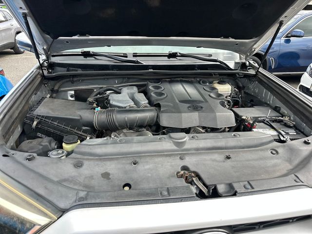 2015 Toyota 4Runner RWD 4dr V6 SR5 - 23046334 - 18