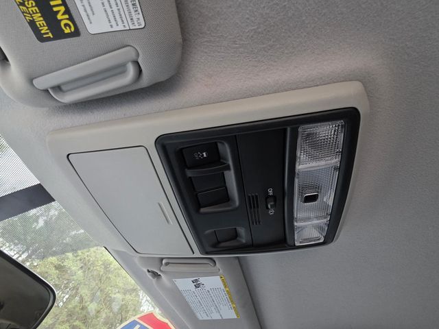 2015 Toyota 4Runner RWD 4dr V6 SR5 - 22973479 - 25