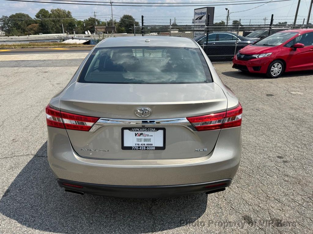 2015 Toyota Avalon 4dr Sedan XLE - 22919674 - 5