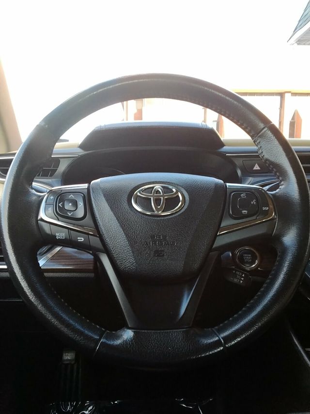 2015 Toyota Avalon 4dr Sedan XLE - 22944350 - 13