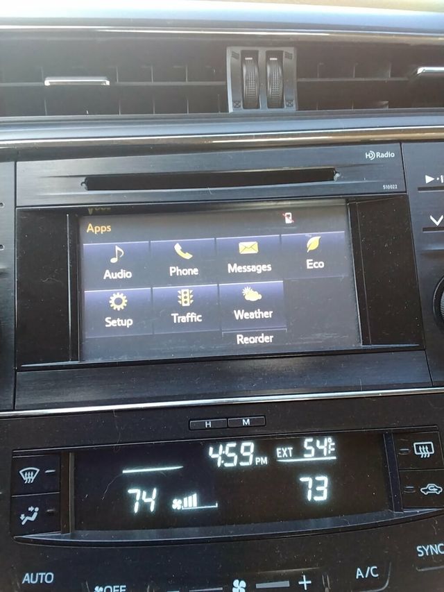 2015 Toyota Avalon 4dr Sedan XLE - 22944350 - 18