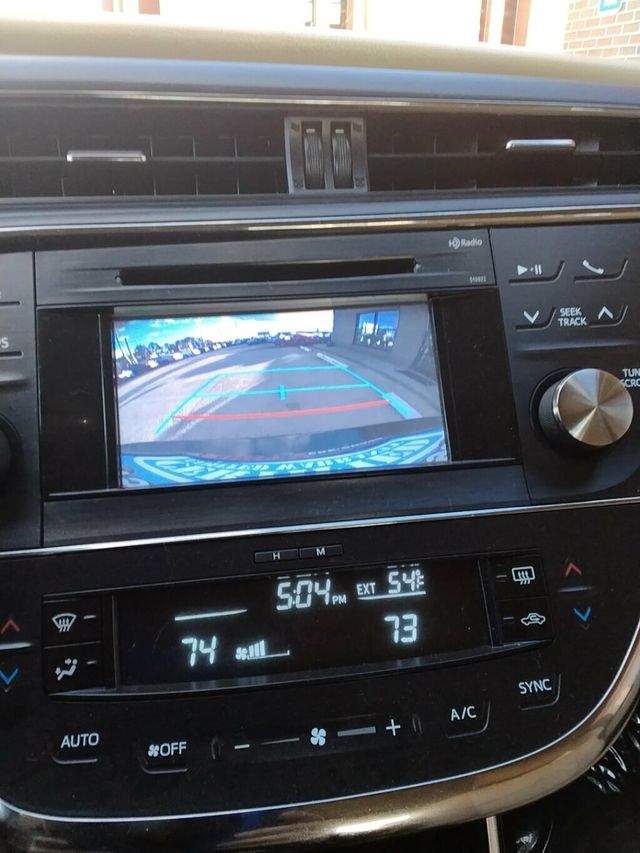 2015 Toyota Avalon 4dr Sedan XLE - 22944350 - 19