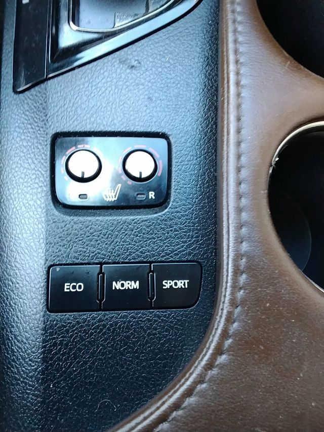 2015 Toyota Avalon 4dr Sedan XLE - 22944350 - 20