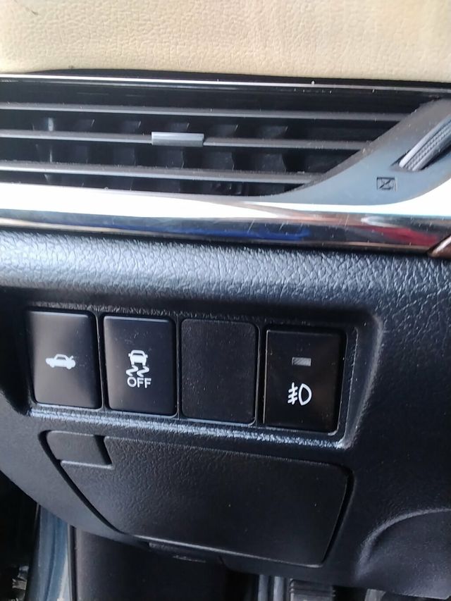 2015 Toyota Avalon 4dr Sedan XLE - 22944350 - 21