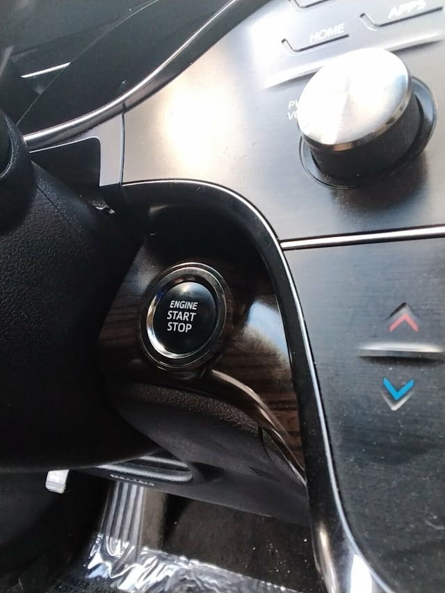 2015 Toyota Avalon 4dr Sedan XLE - 22944350 - 23