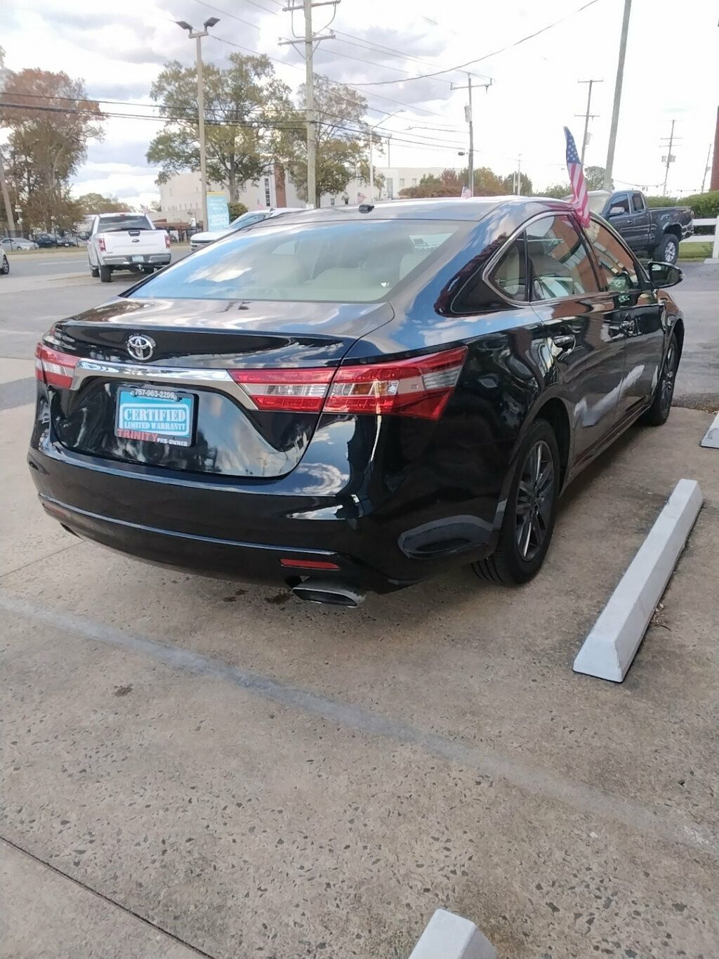 2015 Toyota Avalon XLE photo 4