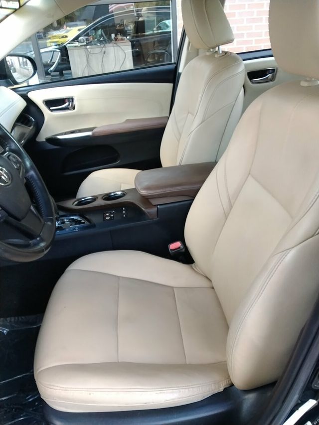 2015 Toyota Avalon 4dr Sedan XLE - 22944350 - 6