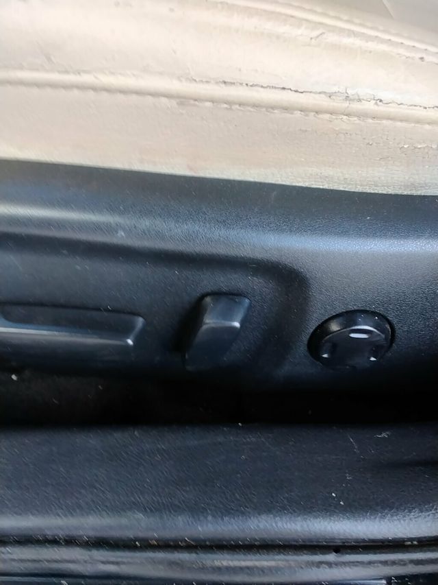 2015 Toyota Avalon 4dr Sedan XLE - 22944350 - 7