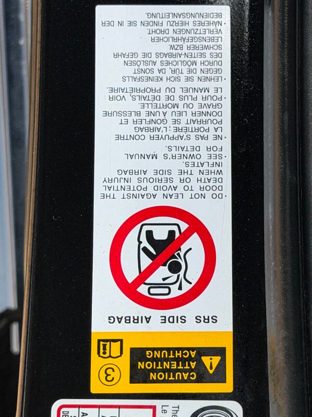 2015 Toyota Avalon XLE 4dr Sedan - 22986772 - 31