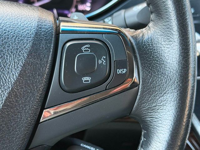 2015 Toyota Avalon XLE 4dr Sedan - 22986772 - 32