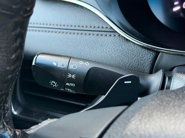 2015 Toyota Avalon XLE 4dr Sedan - 22986772 - 35