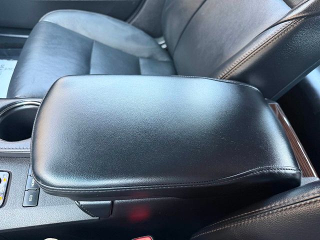 2015 Toyota Avalon XLE 4dr Sedan - 22986772 - 49