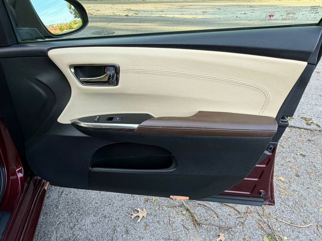 2015 Toyota Avalon XLE Premium, Entune Premium Audio, Blind Spot - 23015087 - 29