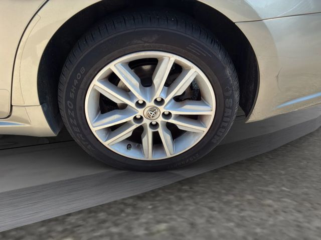 2015 Toyota Avalon XLE Sedan 4D - 23064618 - 26
