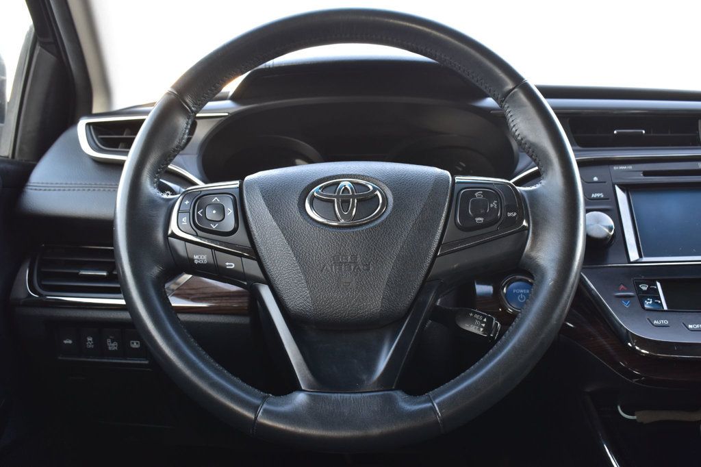 2015 Toyota Avalon Hybrid 4dr Sedan Limited - 22364769 - 24