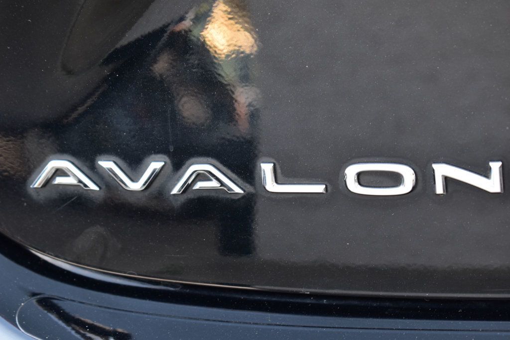 2015 Toyota Avalon Hybrid 4dr Sedan Limited - 22364769 - 52