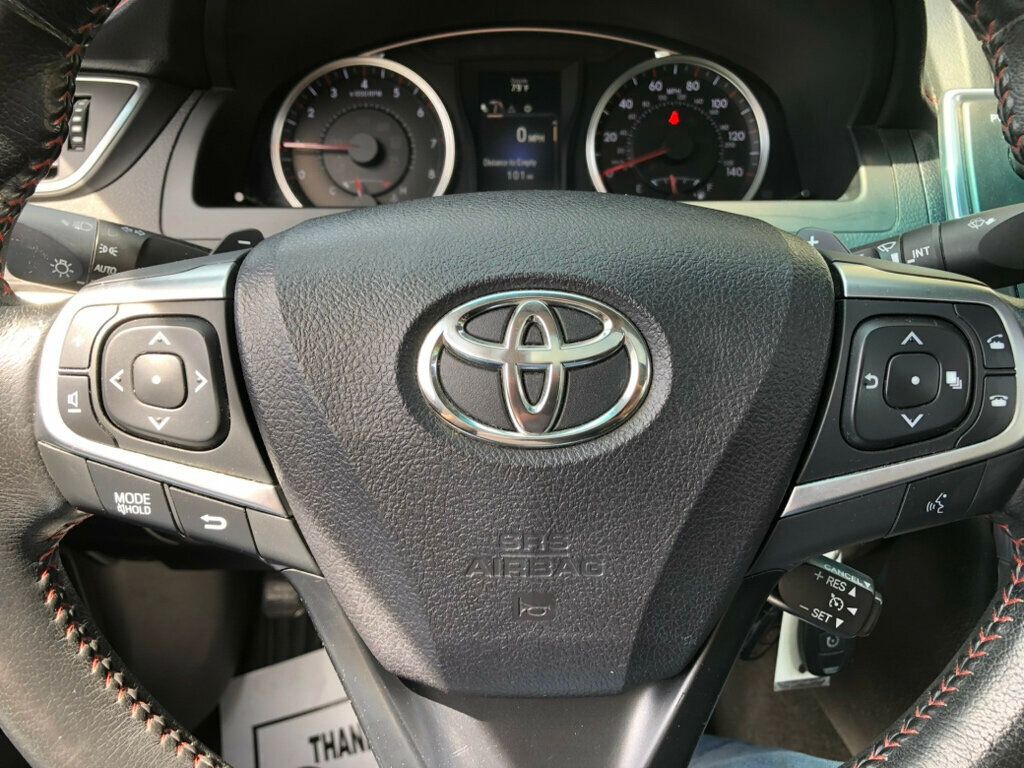 2015 Toyota Camry  - 23013741 - 10