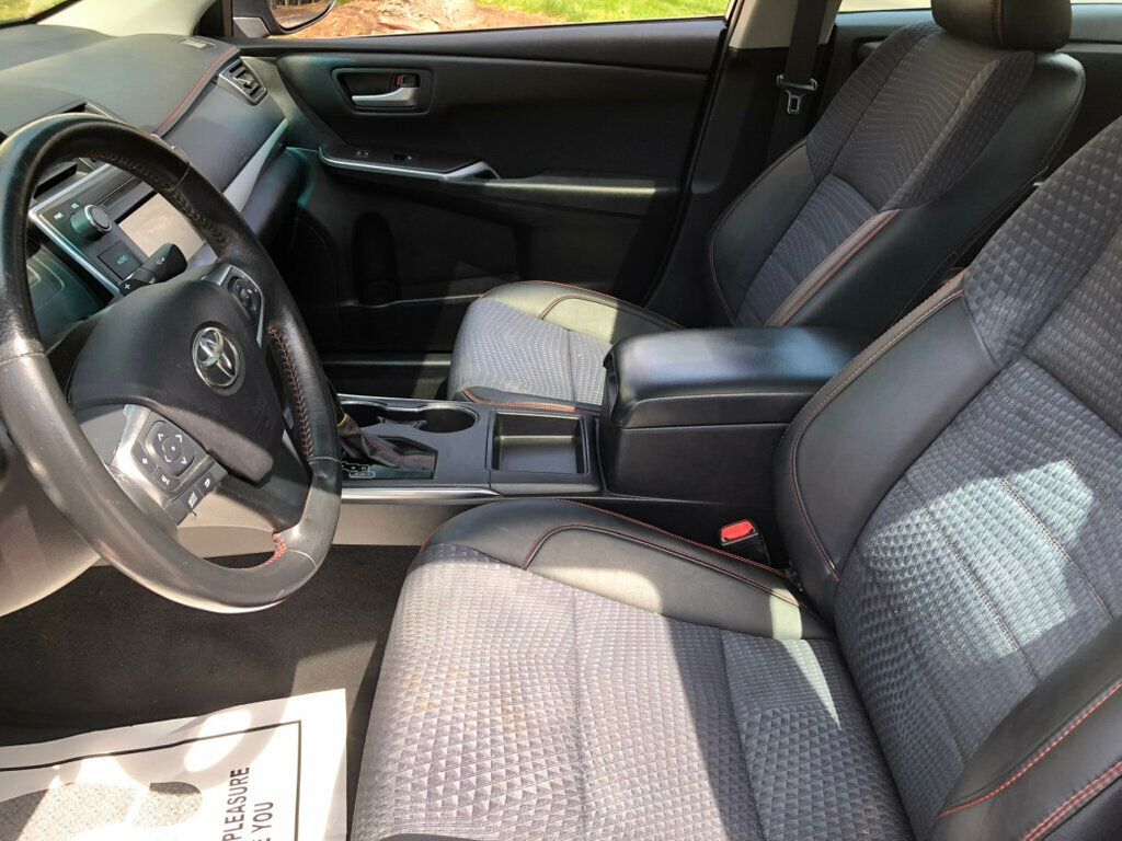 2015 Toyota Camry  - 23013741 - 8