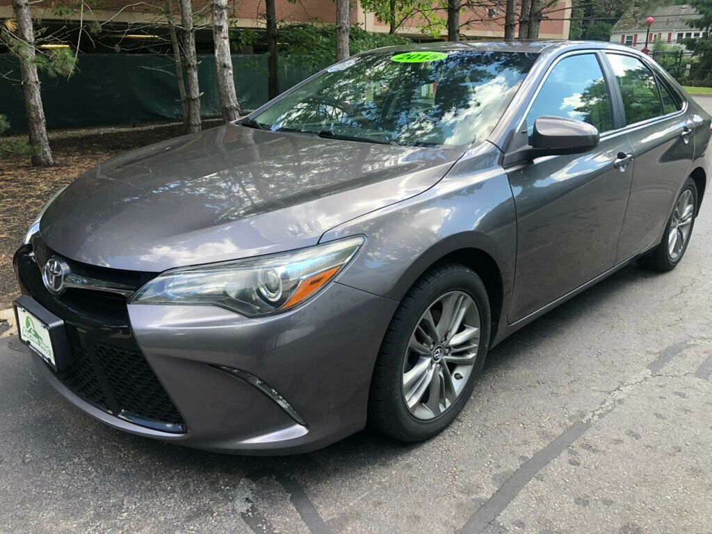 2015 Toyota Camry  - 23045678 - 0