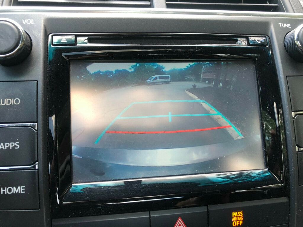 2015 Toyota Camry  - 23045678 - 10