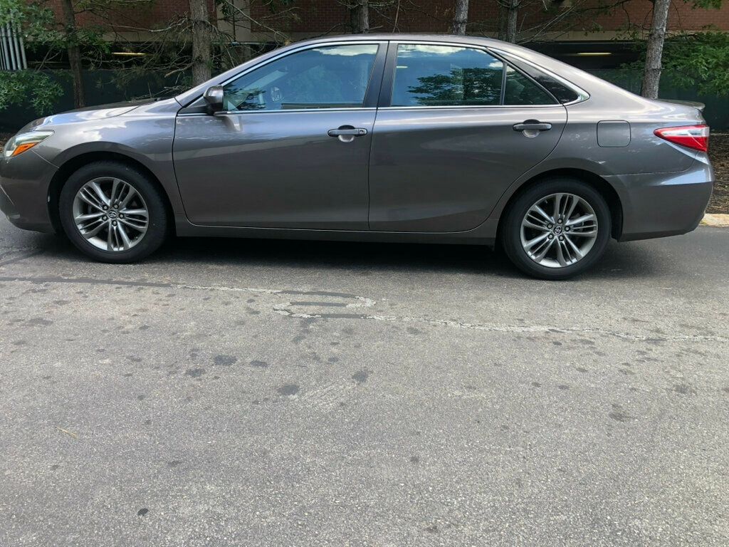 2015 Toyota Camry  - 23045678 - 4