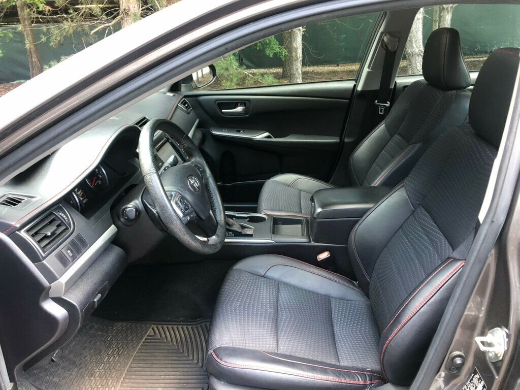 2015 Toyota Camry  - 23045678 - 8