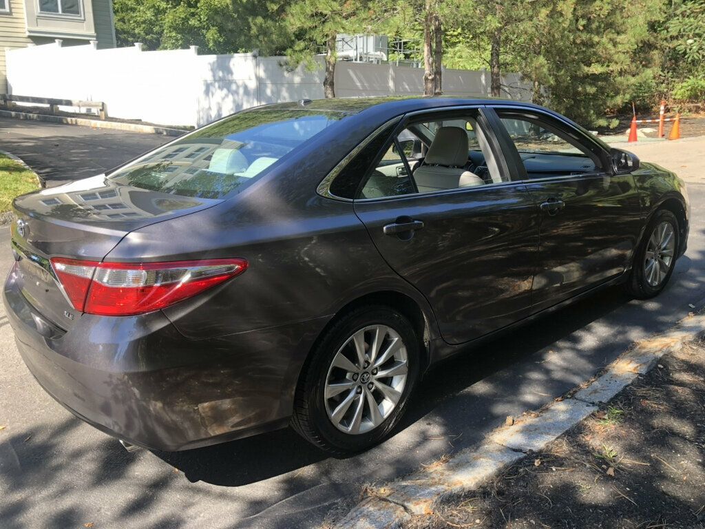 2015 Toyota Camry  - 23084038 - 2