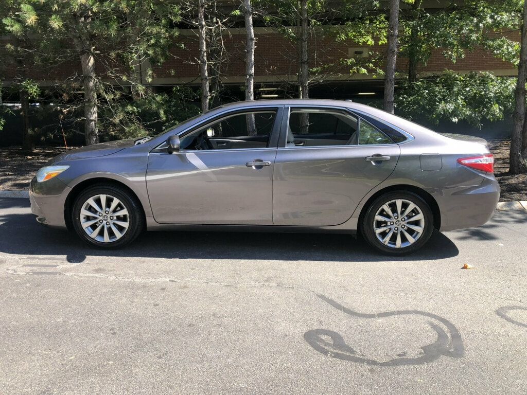 2015 Toyota Camry  - 23084038 - 4