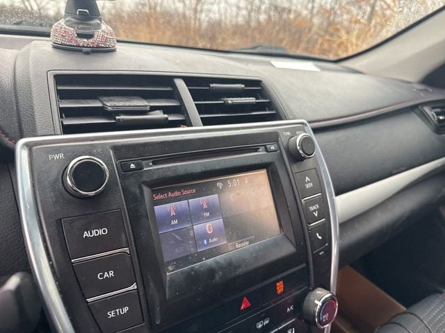 2015 Toyota Camry  - 22995558 - 5