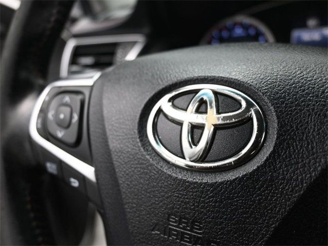2015 Toyota Camry  - 22968082 - 12