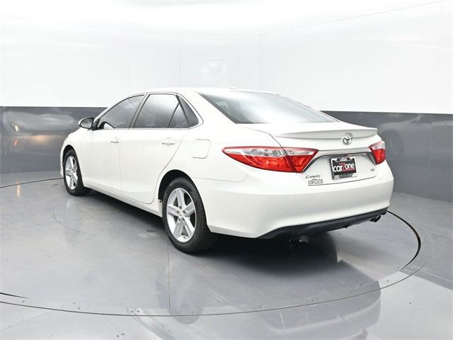 2015 Toyota Camry  - 22968082 - 2