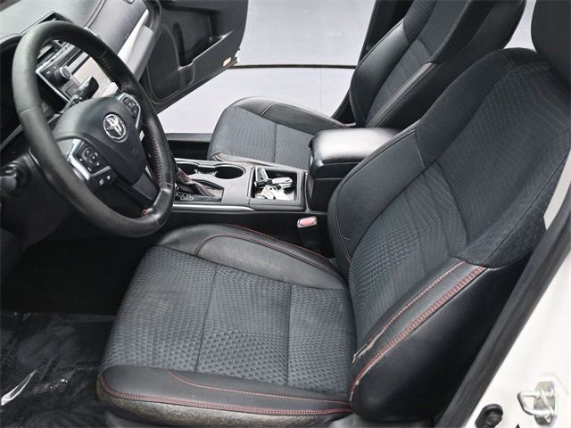 2015 Toyota Camry  - 22968082 - 5