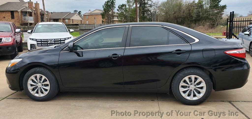 2015 Toyota Camry  - 22987092 - 10