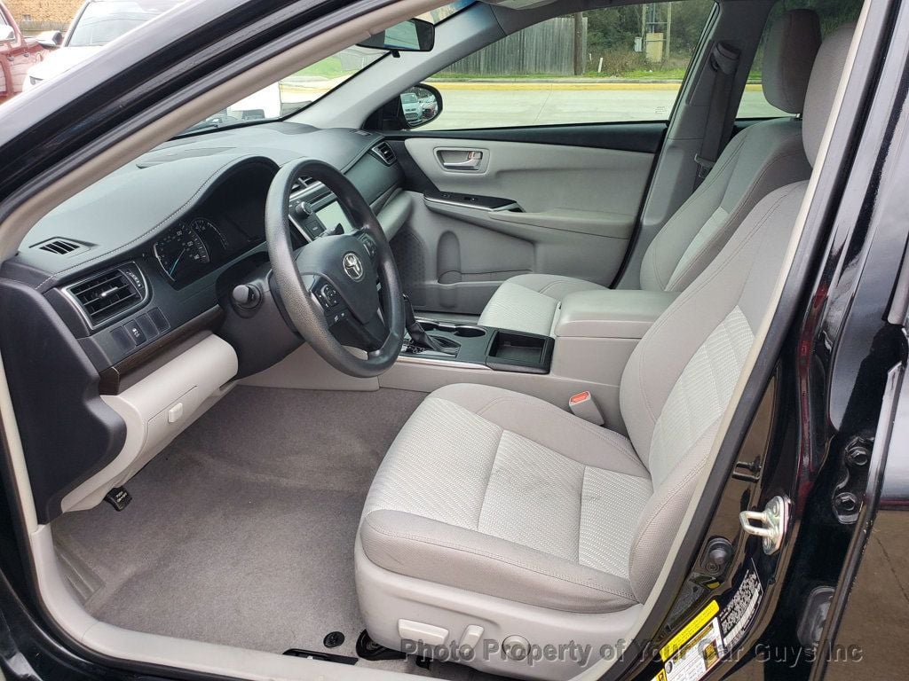 2015 Toyota Camry  - 22987092 - 14
