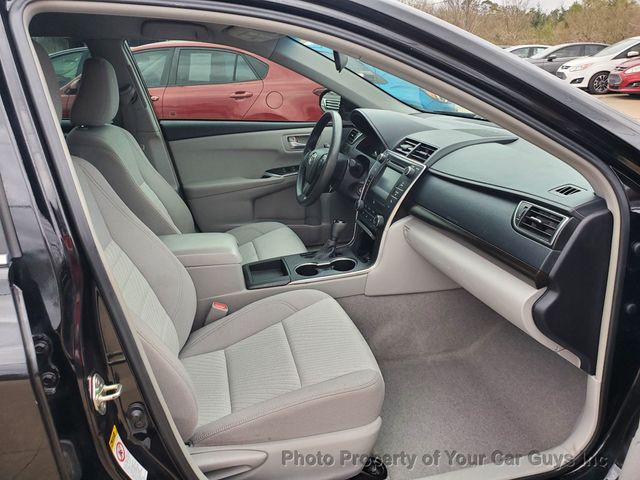2015 Toyota Camry  - 22987092 - 16