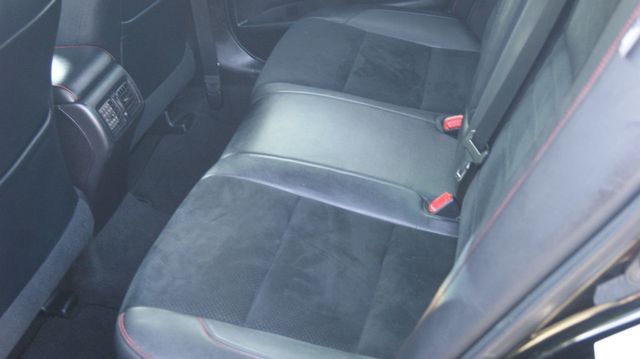 2015 Toyota Camry 3 MONTH WARRANTY , JUST SERVICED , VERY CLEAN INSIDE AND OUT  - 23059838 - 22