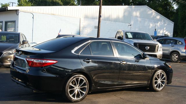 2015 Toyota Camry 3 MONTH WARRANTY , JUST SERVICED , VERY CLEAN INSIDE AND OUT  - 23059838 - 8