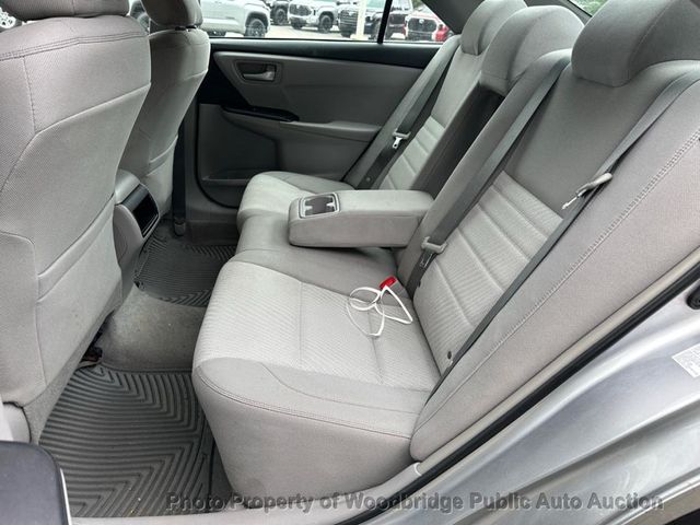 2015 Toyota Camry 4dr Sedan I4 Automatic LE - 23043736 - 9