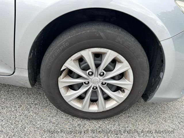 2015 Toyota Camry 4dr Sedan I4 Automatic LE - 23043736 - 13