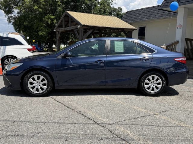 2015 Toyota Camry 4dr Sedan I4 Automatic LE - 23065669 - 5